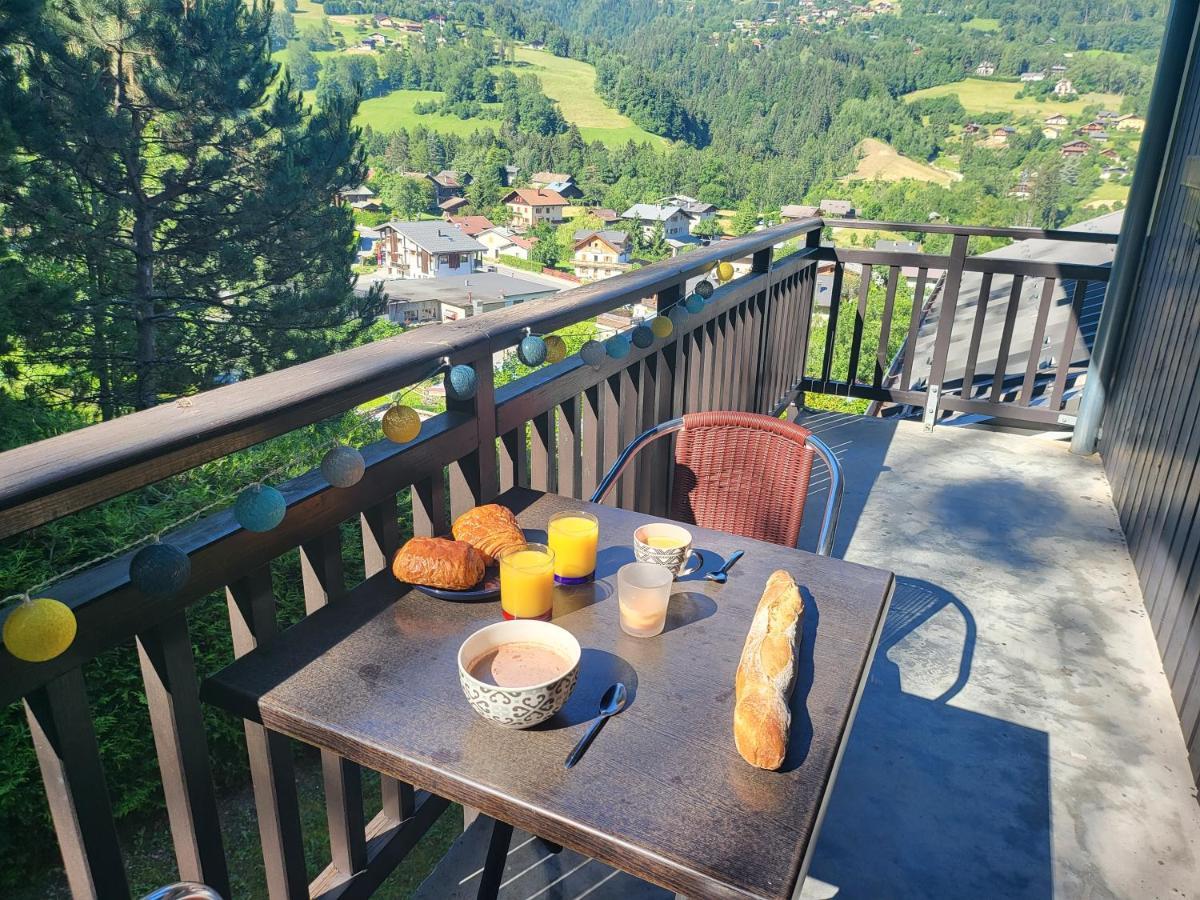 Appartement Dans Chalet Avec Piscine Couverte Saint-Gervais-les-Bains Bagian luar foto